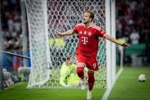 时隔6年夺德国杯冠军！拜仁3-0斯图加特加冕国内三冠王 凯恩戴帽